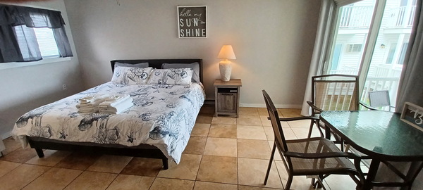 Ocean View Deluxe King Private Balcony Photo 1